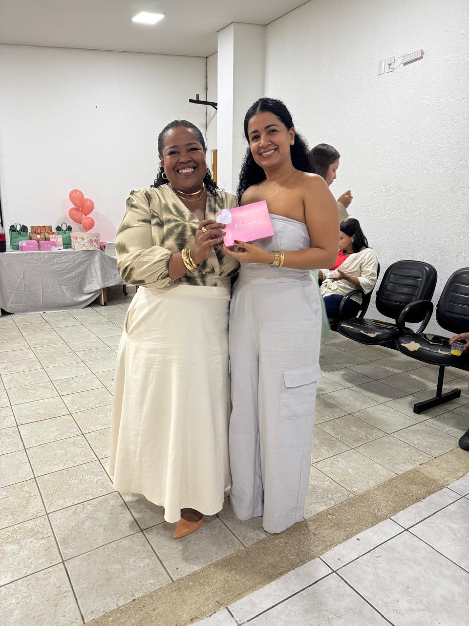 Café da manhã especial marca homenagem às servidoras da ELERO pelo Dia Internacional da Mulher