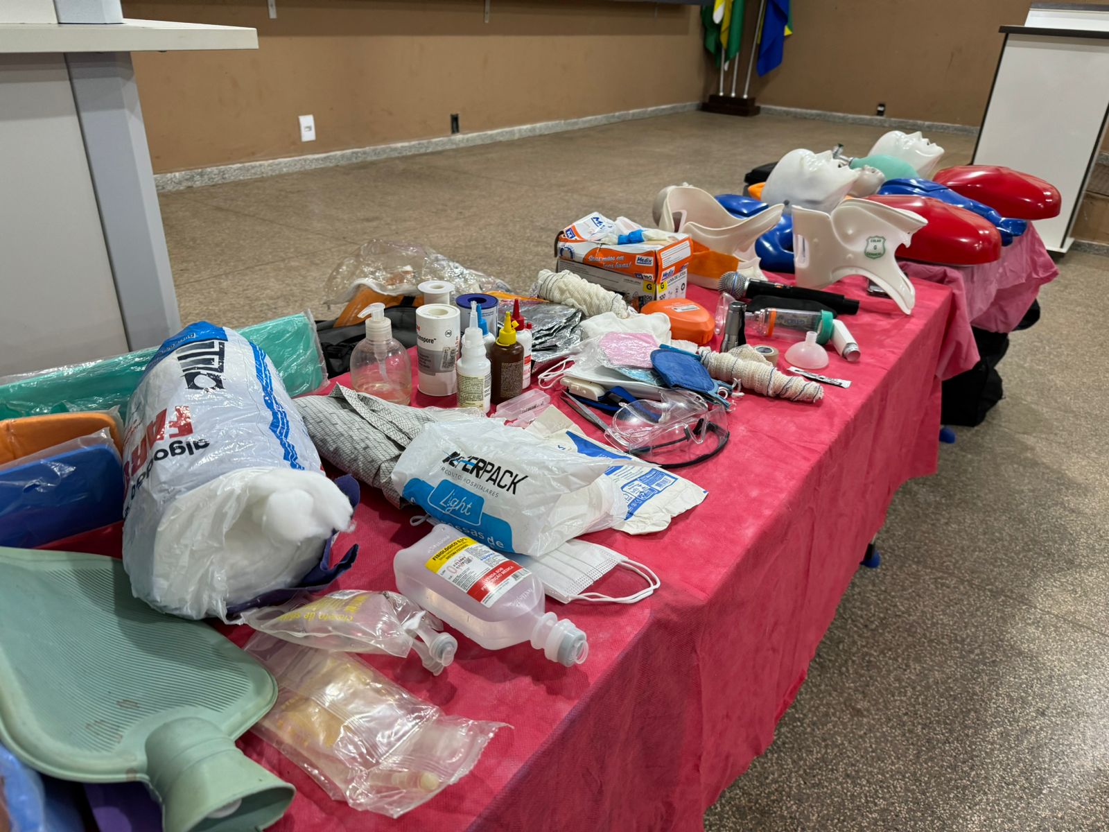 Curso Lei Lucas com ênfase em primeiros socorros na cidade de São Francisco do Guaporé (24 à 28/11)